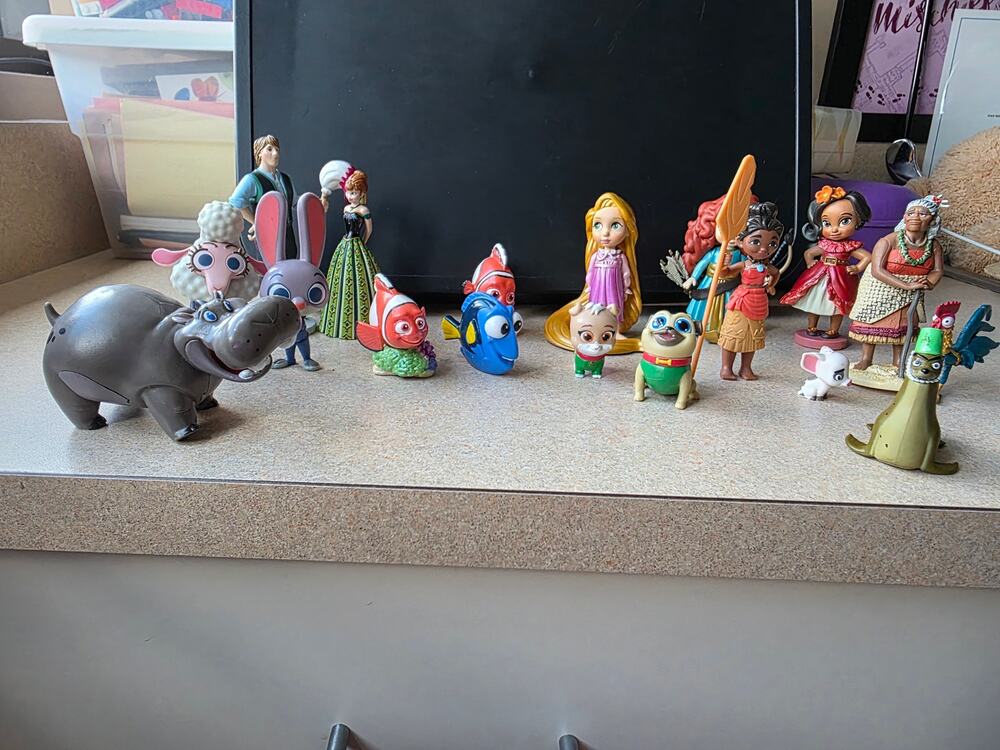 Disney Character PVC Cake Toppers Nemo, Tangled, Frozen, Lion King Lot Of 18